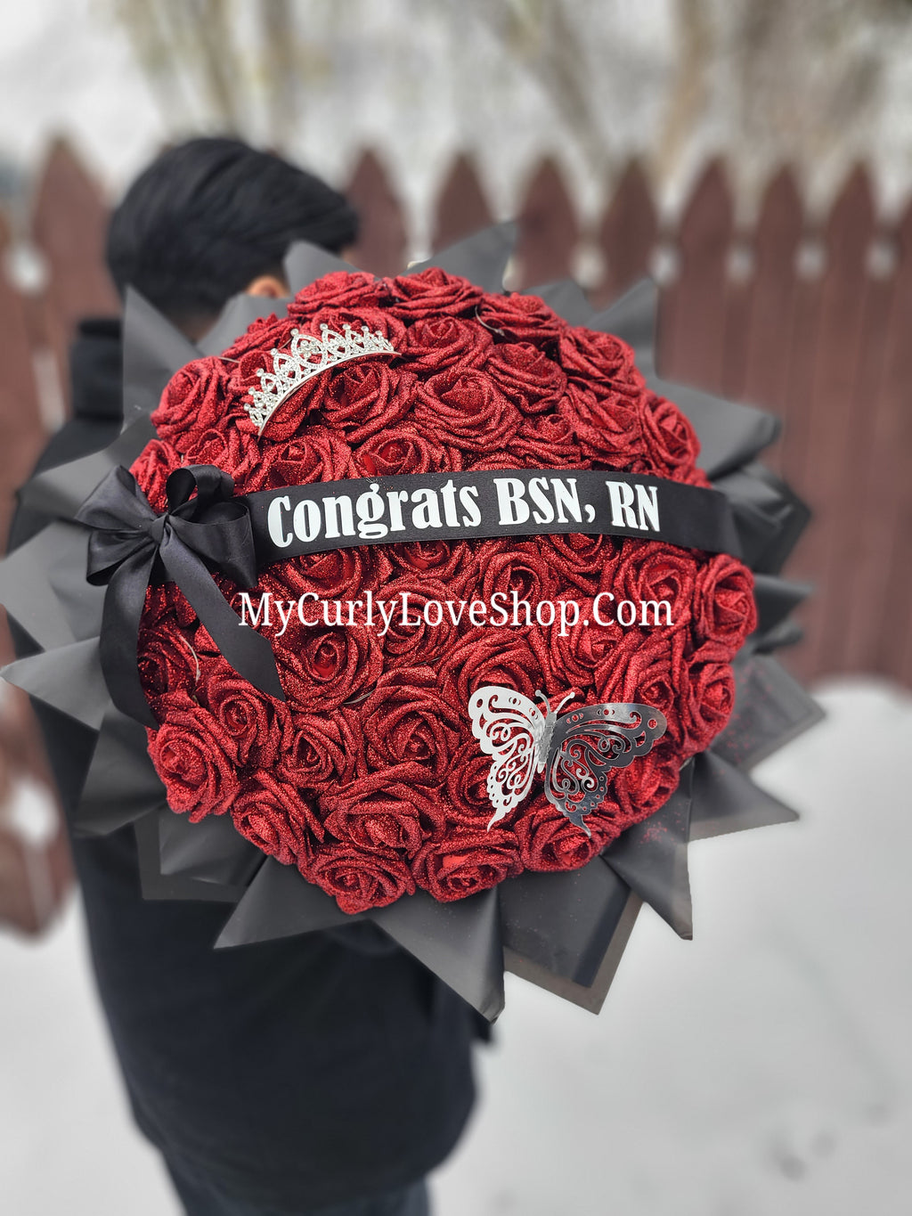 Ramo Comes with Graduation Cap or Tiara. Glitter Roses.  Banner and Lights are additional, see selection.